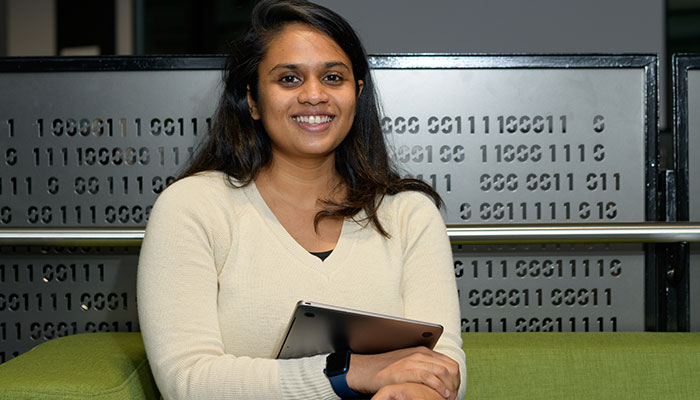 Charanya Ramakrishnan-award-winning computing teacher at Macquarie University