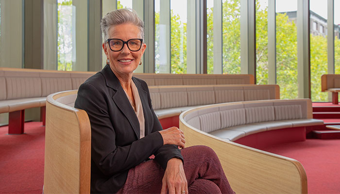 Professor Lise Barry