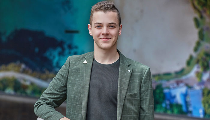 Ethan Hrnjak law student elected to northern beaches council